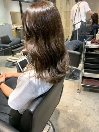 セミロング カラー 🌈艶髪/髪質改善 新宿itouのヘアスタイル