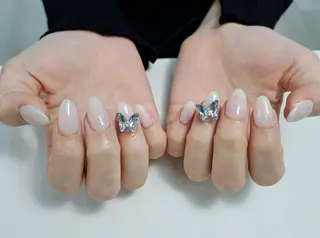 ネイル ミドリ所属・中村 清香のネイルデザイン