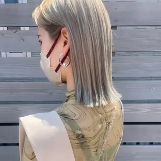 ミディアム カラー 💙ルル💙 ハイトーン/レイヤーのヘアスタイル