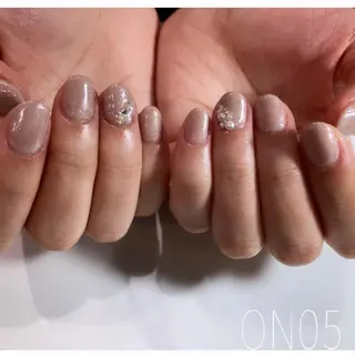 ネイル 園 寛子 （ネイリスト）のネイルデザイン