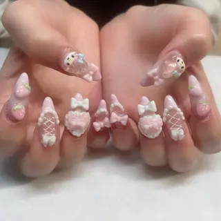 ネイル 🌈🐰 saki. m 🐰🌈のネイルデザイン