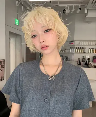 ショート カラー 山田 京介のヘアスタイル
