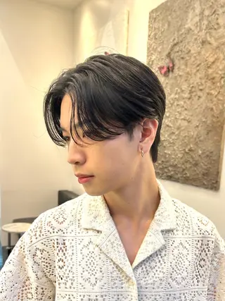 ミディアム パーマ メンズ 岡田大志🇰🇷 中/韓メンズヘアのヘアスタイル