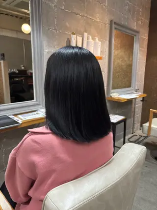 カラー BLUE.所属・うえき ひなのヘアスタイル