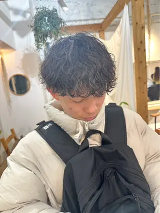 ショート パーマ メンズ カネコ ナナミのヘアスタイル