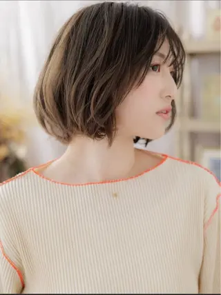 ミディアム くびれ&切りっぱボブ 得意👍佐藤歩のヘアスタイル