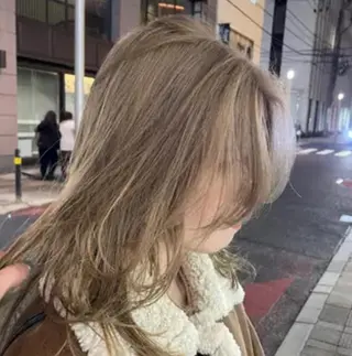 ミディアム カラー legare メンズ カット　山本　真之介のヘアスタイル