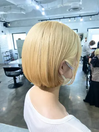 ショート カラー SALOWIN札幌大通り所属・札幌ブリーチカラー/ ダブルカラー/ドイのヘアスタイル