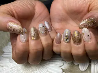 ネイル Yakko pas á pasのネイルデザイン