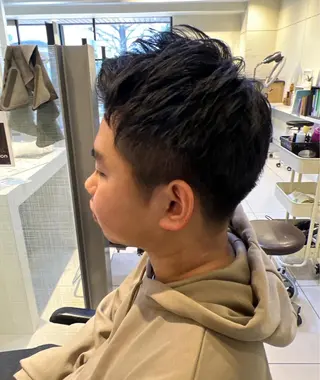 ショート メンズ 小澤 奈津美のヘアスタイル