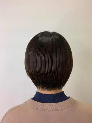 ショート カラー 髙橋 歩のヘアスタイル