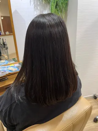 ミディアム カラー Greens Yokoのヘアスタイル