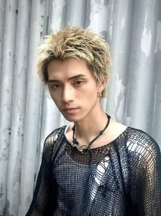 ショート メンズ 鈴木 美璃のヘアスタイル