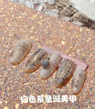 ネイル 花花 ネイルサロンのネイルデザイン