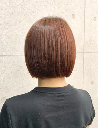 ショート カラー レイヤー ハイトーン 暖色⭐︎KANAKOのヘアスタイル