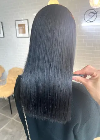 ロング Zina西新 井上貴幸のヘアスタイル