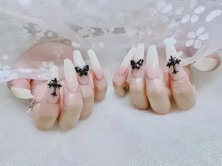 セミロング 長さだし専門店 ROKANAILのネイルデザイン