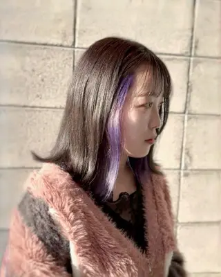 セミロング カラー 小野 友暉のヘアスタイル