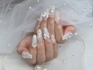 ミディアム Chiin Nailのネイルデザイン