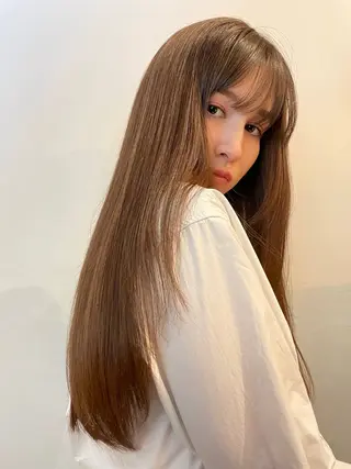 ロング Luxe所属・Luxe表参道 髪質改善　奈良のヘアスタイル