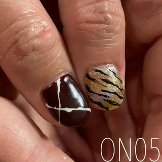 ネイル 園 寛子 （ネイリスト）のネイルデザイン