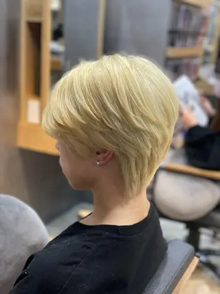 カラー 上村 颯のヘアスタイル