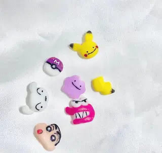 ネイル May.by Charme  Hのネイルデザイン