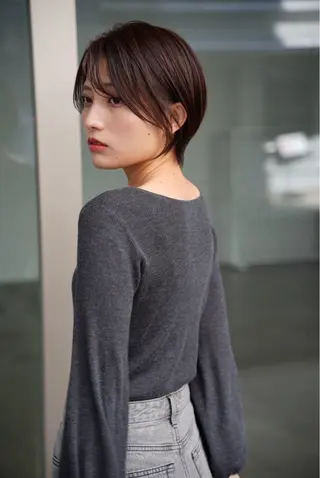 ショート soigne 表参道【ソワネ】所属・艶髪🩰透明感カラー 🫧あやみのヘアスタイル