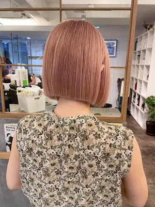 ショート カラー 箕輪 愛瑚のヘアスタイル