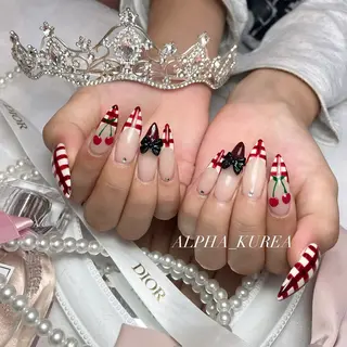ネイル ALPHA. KUREAのネイルデザイン