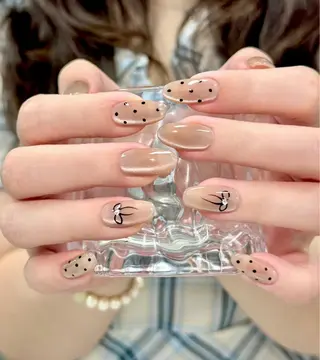 ネイル H&B 楊のネイルデザイン