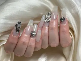 ネイル 🎀Minmin Yi Yiのネイルデザイン