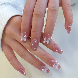 セミロング 平間 里奈のネイルデザイン