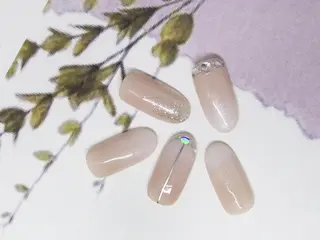 ネイル ティーエヌ 金山駅東口店のネイルデザイン