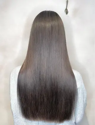 ロング カラー 泉 堅也のヘアスタイル