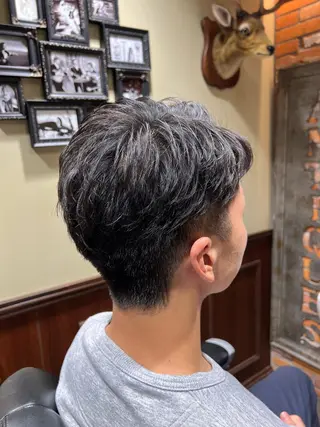ショート メンズ ヒロ銀座新橋店所属・ヒロ銀座　さかうえ ひかる💈のヘアスタイル