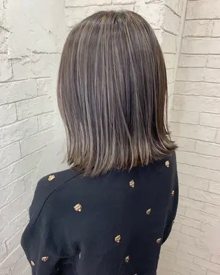 カラー 🐱加賀 瑛里奈🦊のヘアスタイル