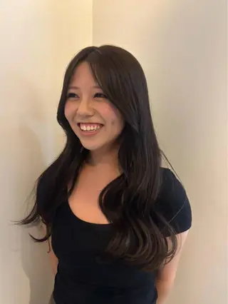 ロング カラー 池田 晴乃のヘアスタイル