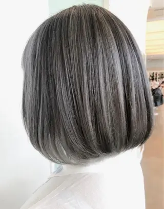 ミディアム 川畑 大地/波巻きパーマのヘアスタイル