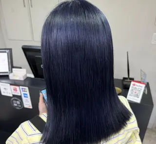 セミロング カラー 💙 Tomoka💜のヘアスタイル