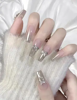 ネイル AB マツエクネイルサロンのネイルデザイン