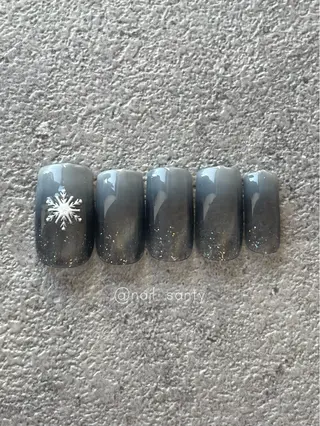 ネイル Nailsalon Santy.のネイルデザイン