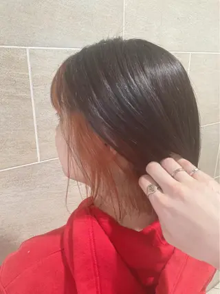 ミディアム カラー 宮原 佳苗のヘアスタイル