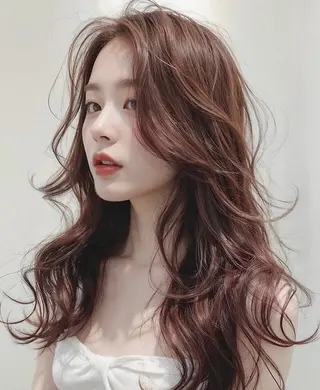 ロング カラー 韓国風透明感カラー／ Natsumiのヘアスタイル