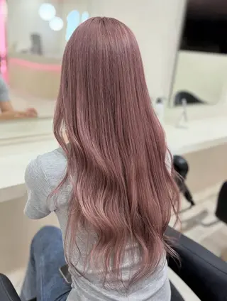 ロング カラー ヘアアレンジ 韓国レイヤー＆ピンク 艶髪🩶maikoのヘアスタイル