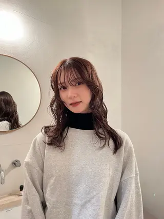 ミディアム カラー パーマ ヘアアレンジ nolla所属・yoshihama sumireのヘアスタイル