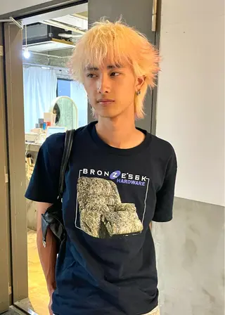 ショート カラー Pia所属・青木 拓充のヘアスタイル