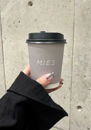 MIES ミナリのヘアスタイル