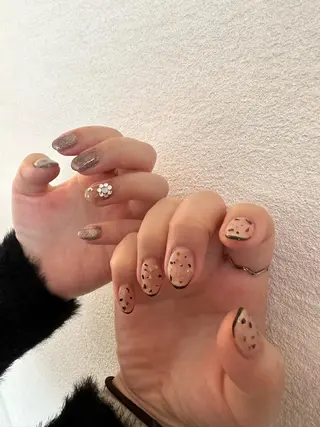 ネイル private nail salon &sumika所属・三輪 絢香のネイルデザイン