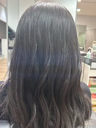 カラー ヘアアレンジ GLanz SHUのヘアスタイル